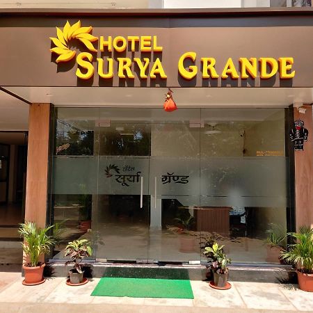Hotel Surya Grande Kudal  Exterior foto