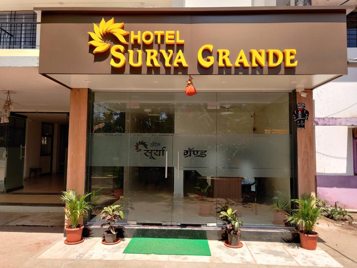 Hotel Surya Grande Kudal  Exterior foto