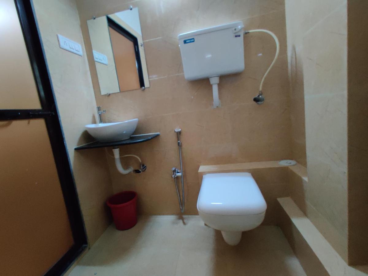 Hotel Surya Grande Kudal  Exterior foto